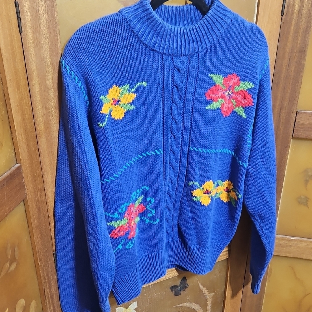 Vintage Blue Floral Turtleneck Sweater - Picture 2 of 11